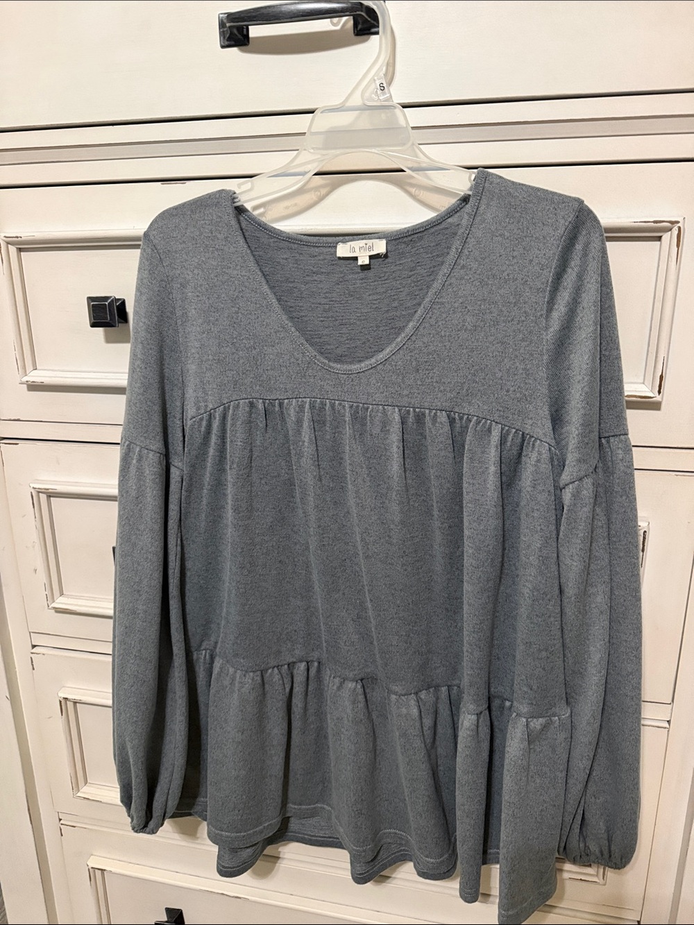 LA MIEL Slate Gray Tiered Long Sleeve Tunic